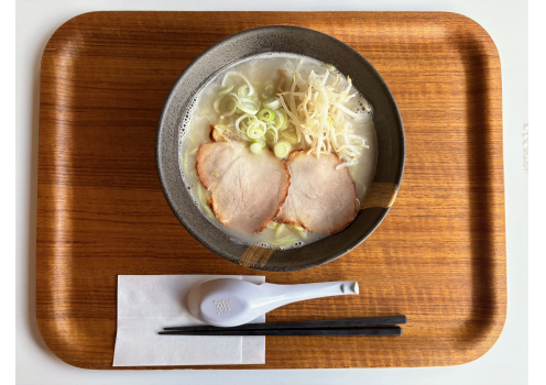 牛骨ラーメン